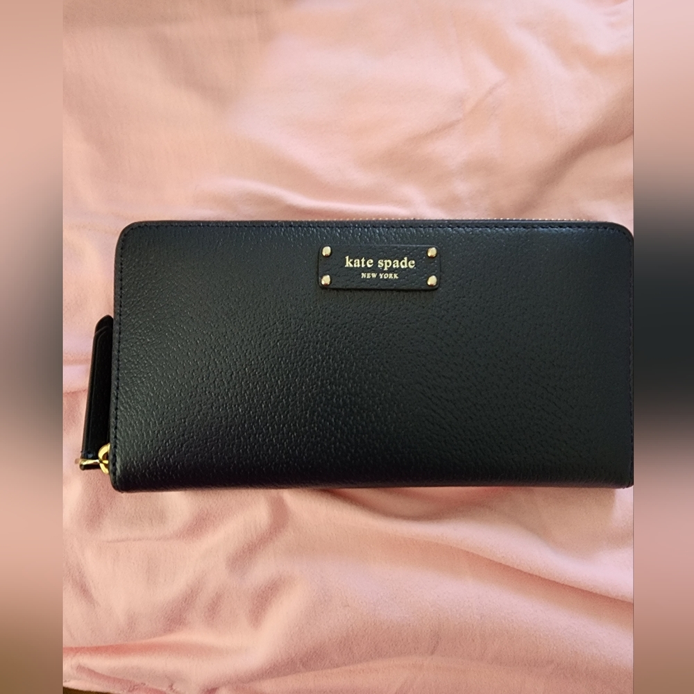 Brand New Kate spade wallet